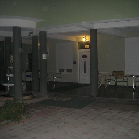 Guest House Vila Mimoza Ulcinj Ngoại thất bức ảnh