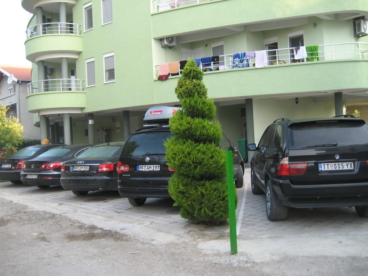 Guest House Vila Mimoza Ulcinj Ngoại thất bức ảnh