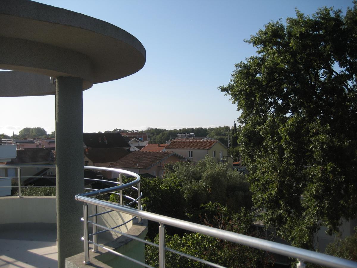Guest House Vila Mimoza Ulcinj Ngoại thất bức ảnh