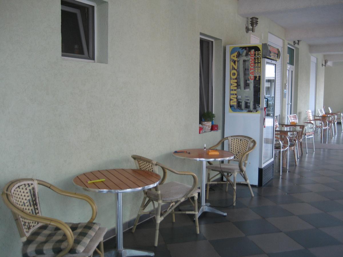 Guest House Vila Mimoza Ulcinj Ngoại thất bức ảnh