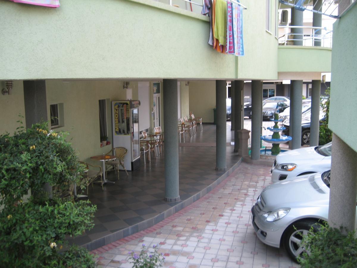 Guest House Vila Mimoza Ulcinj Ngoại thất bức ảnh