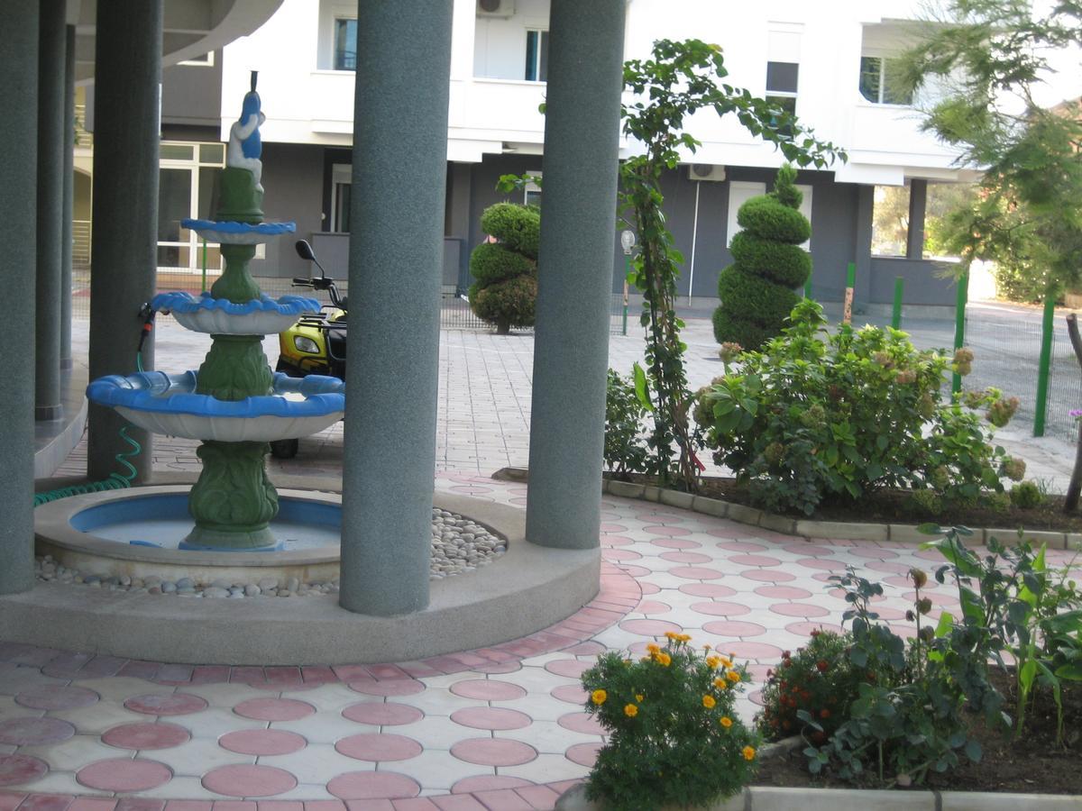 Guest House Vila Mimoza Ulcinj Ngoại thất bức ảnh